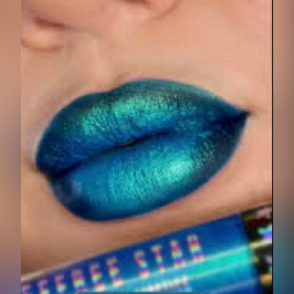 Jeffree Star Velour Liquid Lipstick Mushroom Ocean